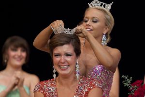 Katelyn Mlujeak - Miss Bay County 2014 crowning